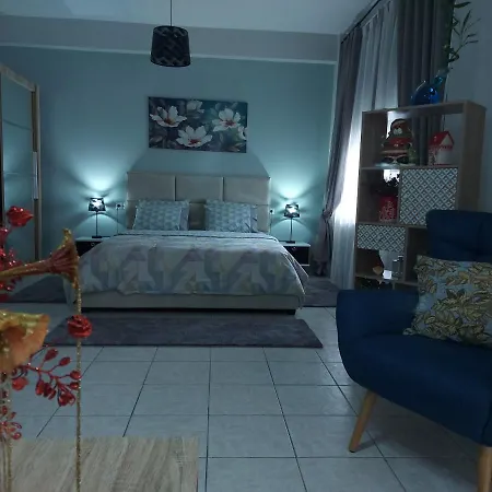 דירה Violet με πισίνα וולוס