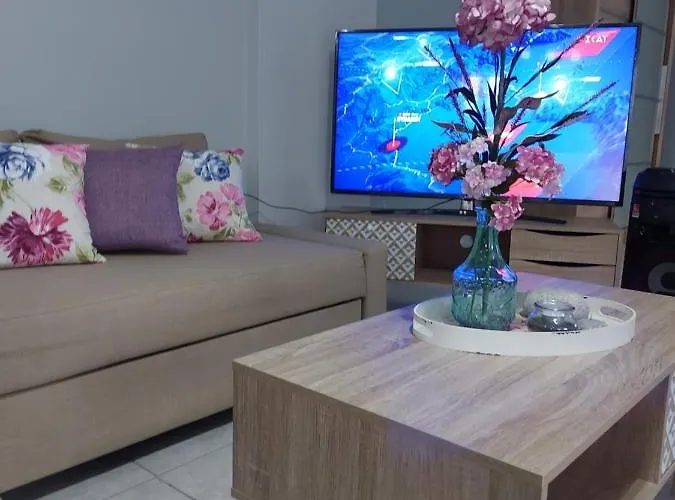 Apartman Violet με πισίνα