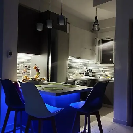 Violet με πισίνα Апартаменты Волос