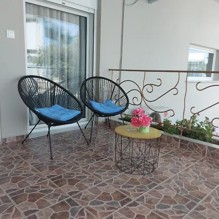Apartament Violet με πισίνα Volos