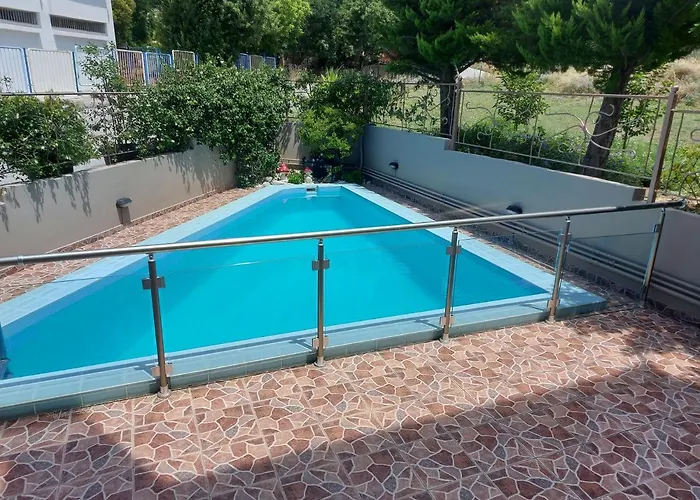 Violet με πισίνα Apartament